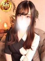 青山りお(26)