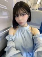 東雲りり(22)