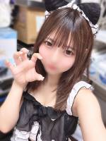 あい(18)