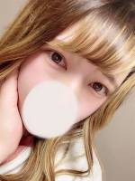 あや(24)